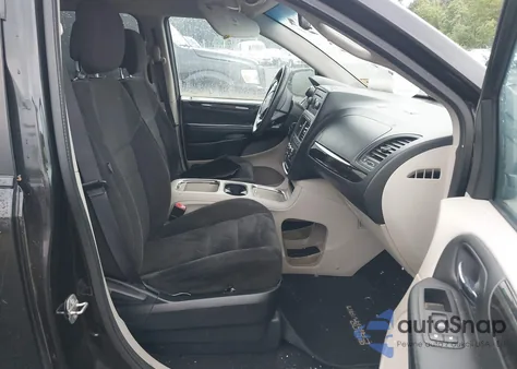 2016 Dodge Grand Caravan Sxt z USA, uszkodzony, nr VIN 2C4RDGCG4GR375791